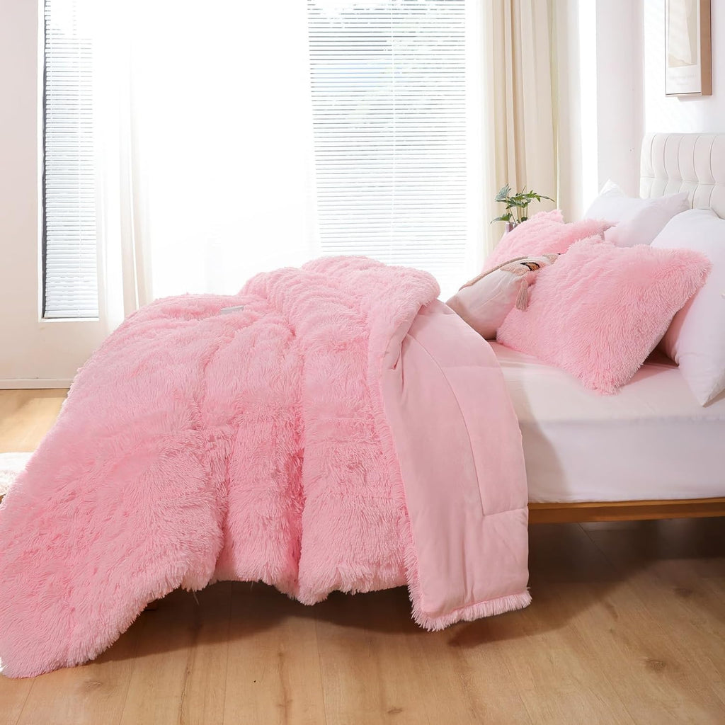 Fluffy Queen Comforter Set, Faux Fur Pink Comforter Set Queen Size, Luxury Fuzzy Bedding Set, Soft Shaggy Bed Set Pink for All Season, 3 Pieces - 1 Comforter & 2 Pillowcases